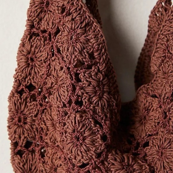 FREE PEOPLE Cotswold Crochet Shoulder Bag - Picture 4 of 5